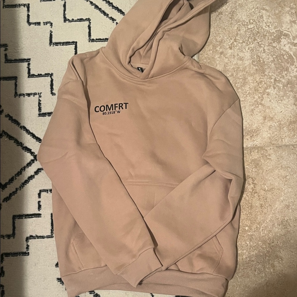 COMFRT Hoodie